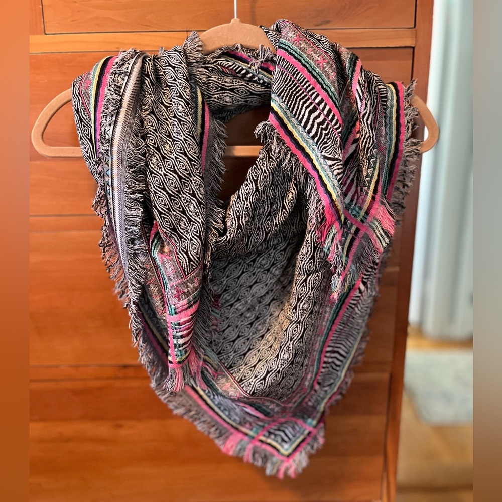 EXPRESS Multicolor Patterned Scarf